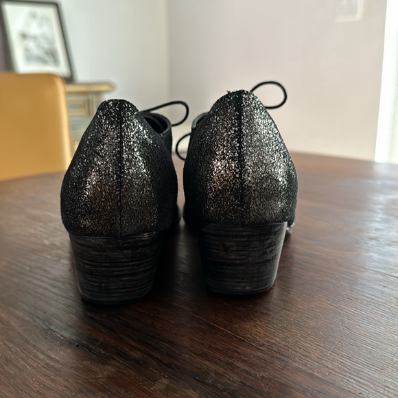 Black glitter shoes - Picture 3 of 5